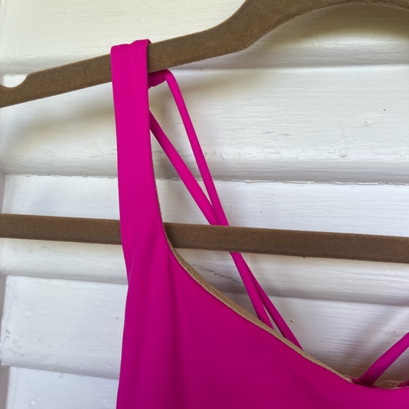 Lululemon Athletica Free To Be Raspberry Glo Light Size 6 Tank Top - Picture 12 of 14